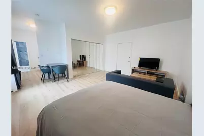 842 Meridian Ave #2G, Miami Beach, FL 33139 - Photo 1