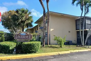 15659 SW 73rd Cir Terrace, Miami, FL 33193 - Photo 1