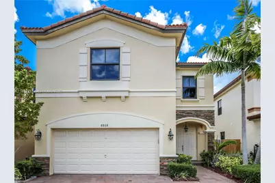 8868 NW 101st Pl, Doral, FL 33178 - Photo 1