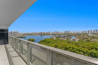 16385 Biscayne Blvd #1819, North Miami Beach, FL 33160 - Photo 1