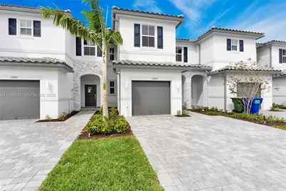 11925 NW 46th St, Coral Springs, FL 33076 - Photo 1