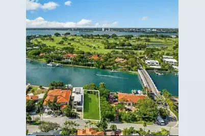 9064 Bay Dr, Surfside, FL 33154 - Photo 1