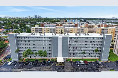 420 NE 12th Ave #202, Hallandale Beach, FL 33009 - Photo 1