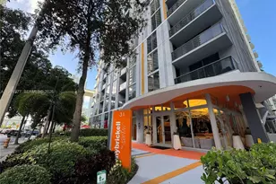 31 SE 6th St, Miami, FL 33131 - Photo 1
