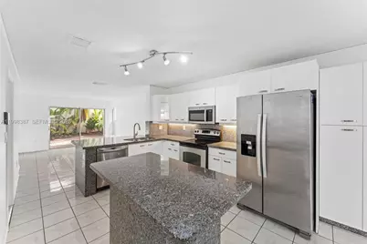 1120 W Lake St #0, Hollywood, FL 33020 - Photo 1