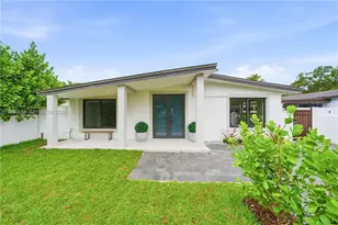 6332 SW 28th St, Miami, FL 33155 - Photo 1