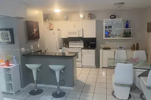15669 SW 73rd Cir Terrace, Miami, FL 33193 - Photo 1