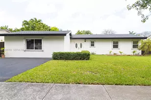 10241 SW 128th Ave, Miami, FL 33186 - Photo 1