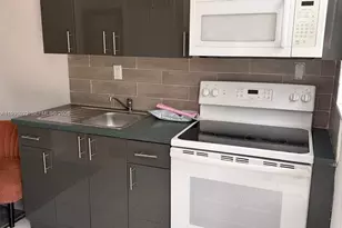 1105 NE 119th St, Biscayne Park, FL 33161 - Photo 1