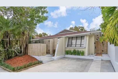 2934 W Trade Ave, Miami, FL 33133 - Photo 1