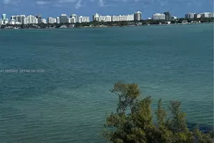 7545 E Treasure Dr, North Bay Village, FL 33141 - Photo 1