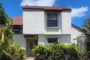 9711 NW 4th Ln, Miami, FL 33172 - Photo 1