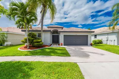 17548 SW 28th Ct, Miramar, FL 33029 - Photo 1