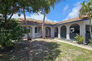 117 NW 11th Ave, Dania Beach, FL 33004 - Photo 1