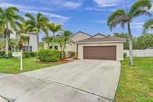 1063 Cedar Falls Dr, Weston, FL 33327 - Photo 1