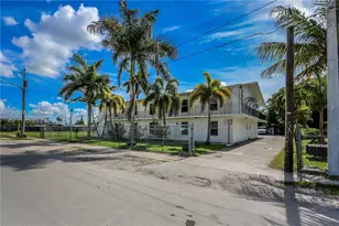 525 SW 1st Ave, Homestead, FL 33030 - Photo 1