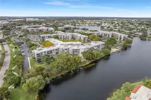 900 Colony Point Cir, Pembroke Pines, FL 33026 - Photo 1