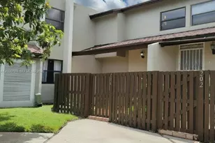 9970 NW 9th St Cir, Miami, FL 33172 - Photo 1