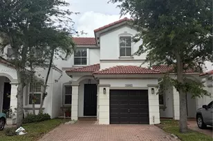 10947 NW 79th St, Doral, FL 33178 - Photo 1