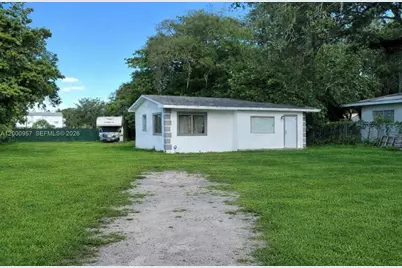 15206 NE 8th Ave, Miami, FL 33162 - Photo 1