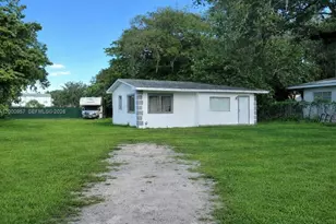 15206 NE 8th Ave, Miami, FL 33162 - Photo 1