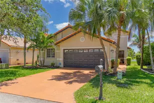 17676 SW 6th Ct, Pembroke Pines, FL 33029 - Photo 1