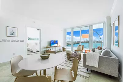 540 West Ave #812, Miami Beach, FL 33139 - Photo 1