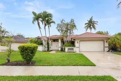 287 NW 37th Way, Deerfield Beach, FL 33442 - Photo 1