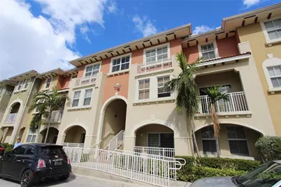 10885 NW 89th Ter #221, Doral, FL 33178 - Photo 1