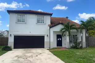 7552 SW 157th Pl, Miami, FL 33193 - Photo 1