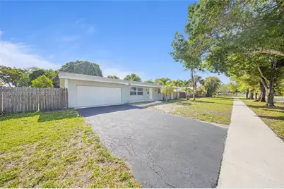 1320 NW 72nd Ave, Plantation, FL 33313 - Photo 1
