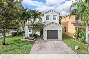 1975 SE 14th St, Homestead, FL 33035 - Photo 1