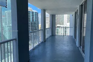 170 SE 14th St, Miami, FL 33131 - Photo 1