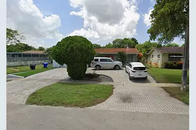 2100 N 54th Ave, Hollywood, FL 33021 - Photo 1