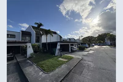 6530 Kendale Lakes Dr #1303, Miami, FL 33183 - Photo 1