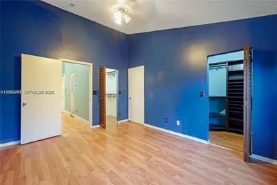 12111 SW 5th Ct #ROOMMATE, Pembroke Pines, FL 33025 - Photo 1