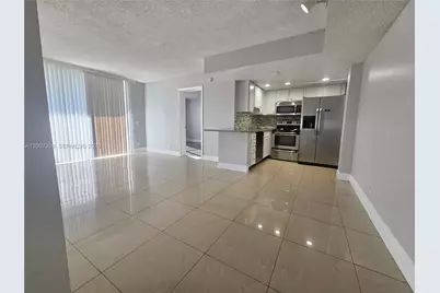 734 Executive Center Dr #12, West Palm Beach, FL 33401 - Photo 1