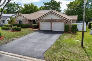 966 NW 114th Ave, Coral Springs, FL 33071 - Photo 1