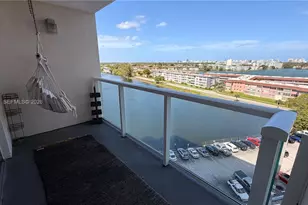 1351 NE Miami Gardens Dr, Miami, FL 33179 - Photo 1