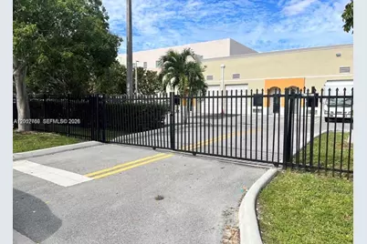 14911 SW 137th St, Kendall, FL 33196 - Photo 1