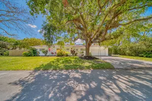 13700 SW 74th Ct, Palmetto Bay, FL 33158 - Photo 1