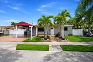 687 W 39th Pl, Hialeah, FL 33012 - Photo 1