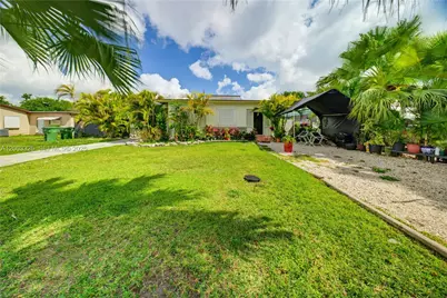 173 NW 18th St #1, Homestead, FL 33030 - Photo 1