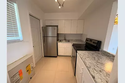 20200 NE 27th Ct #35, Aventura, FL 33180 - Photo 1