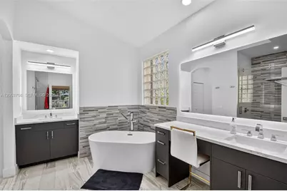 7579 Via Luria, Lake Worth, FL 33467 - Photo 29