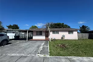 19801 SW 114th Ct, Miami, FL 33157 - Photo 1