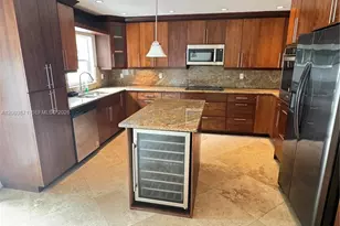 3920 Woodside Dr, Coral Springs, FL 33065 - Photo 1