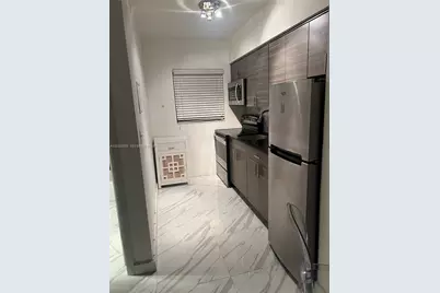 1611 West Ave #12, Miami Beach, FL 33139 - Photo 1