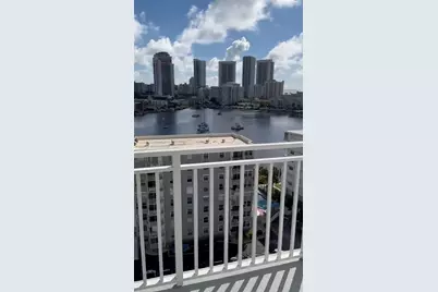 427 Golden Isles Dr #14E, Hallandale Beach, FL 33009 - Photo 1