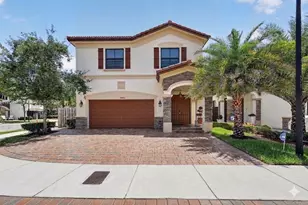 8895 NW 100th Pl, Doral, FL 33178 - Photo 1
